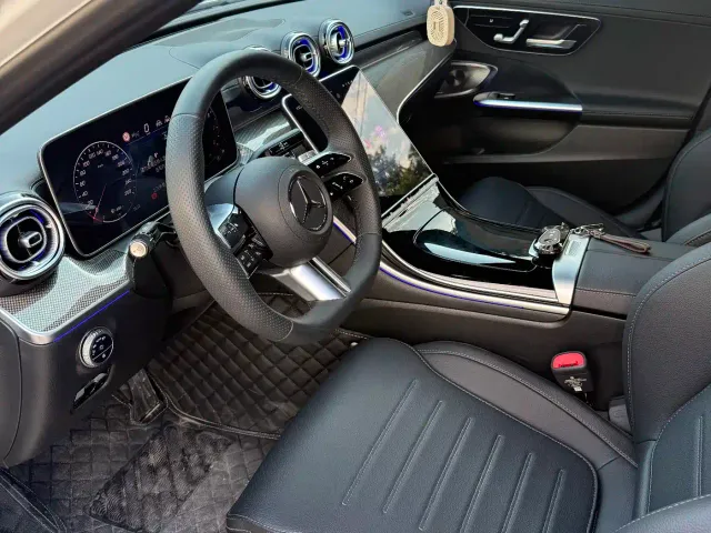 Mercedes-Benz C-Class — Фото автомобиля 6