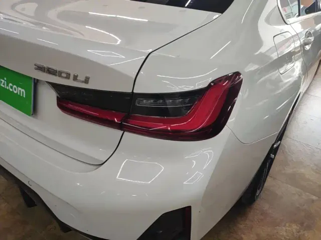 BMW 3 Series — Фото автомобиля 7