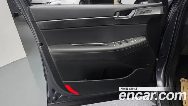 Hyundai Palisade Palisade Дизель 2.2 2WD — Фото автомобиля 22
