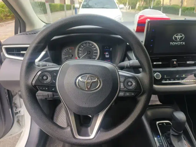 Toyota Corolla — Фото автомобиля 6