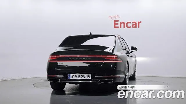 Genesis G90 Бензин 3.5 турбо AWD — Фото автомобиля 4