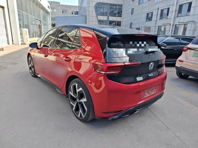 Volkswagen ID.3 — Фото автомобиля 4