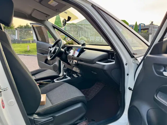 Honda Fit — Фото автомобиля 8