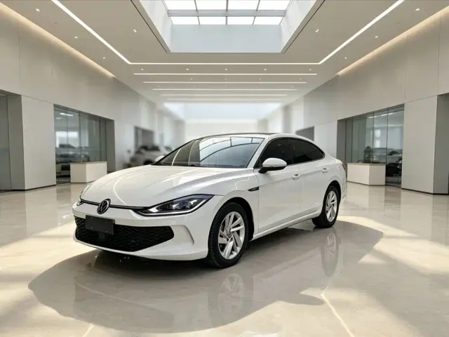 Фотография автомобиля — Volkswagen Lamando