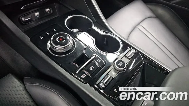 Kia K5 K5 3 поколение 2.0 LPI(Для проката) — Фото автомобиля 9