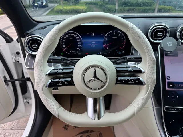 Mercedes-Benz C-Class — Фото автомобиля 24