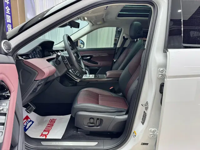 Land Rover Range Rover Evoque — Фото автомобиля 7