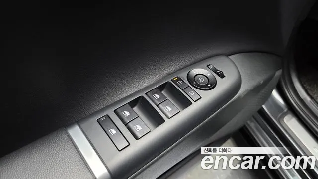 Hyundai Grandeur GN7 — Фото автомобиля 29