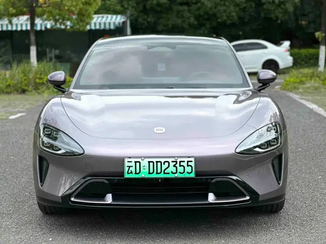 Xiaomi SU7 — Фото автомобиля 2