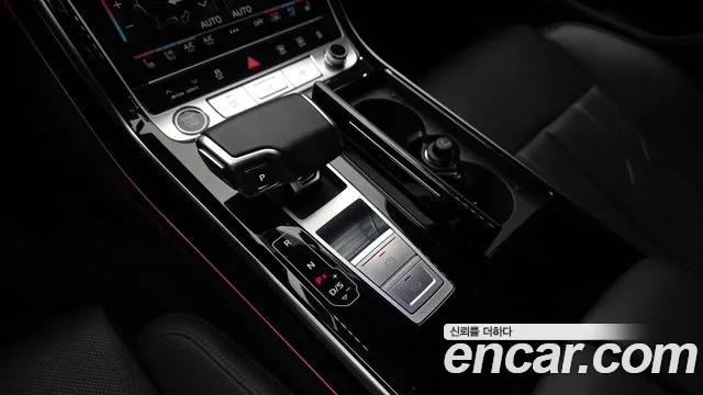 Audi A8 D5 — Фото автомобиля 12