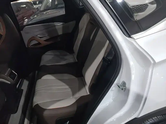 BYD Song Pro — Фото автомобиля 16