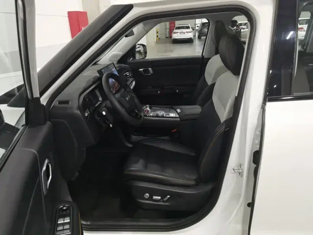 BAIC BJ30 — Фото автомобиля 10