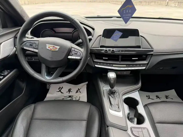 Cadillac CT4 — Фото автомобиля 7