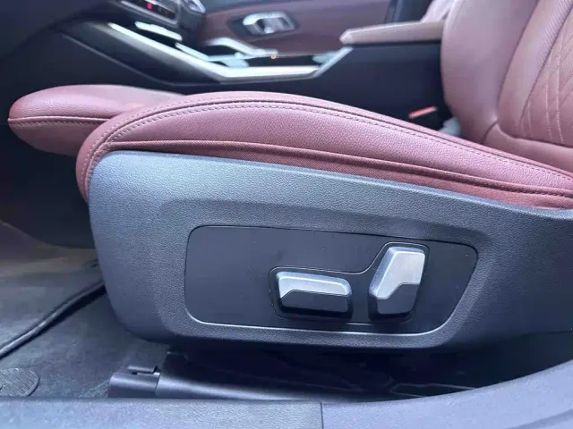 BMW 3 Series — Фото автомобиля 19
