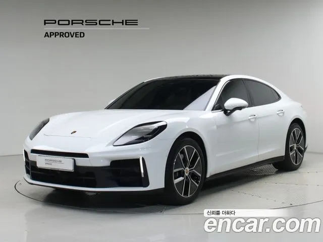 Фотография автомобиля — Porsche Panamera 976