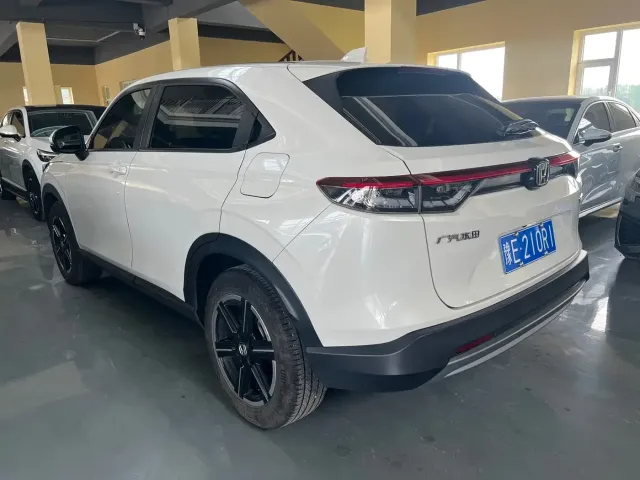 Honda Vezel — Фото автомобиля 8