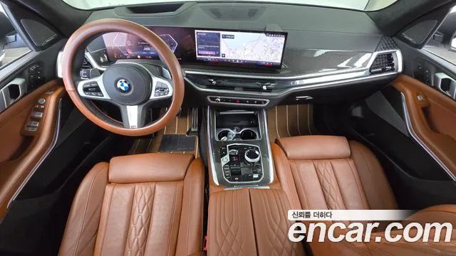 BMW X7 — Фото автомобиля 7