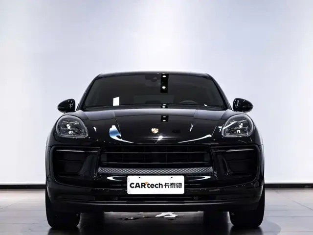 Porsche Macan — Фото автомобиля 4