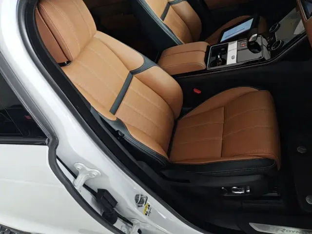 Land Rover Range Rover Velar — Фото автомобиля 24