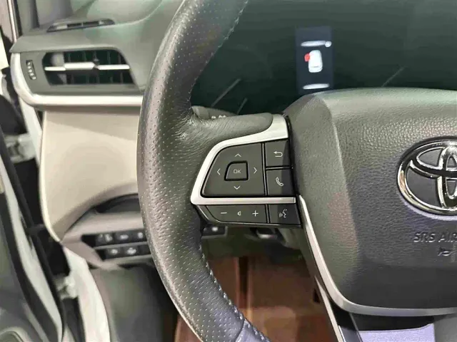 Toyota Granvia — Фото автомобиля 8