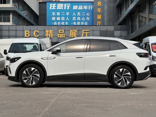 Volkswagen ID.4 Crozz — Фото автомобиля 4