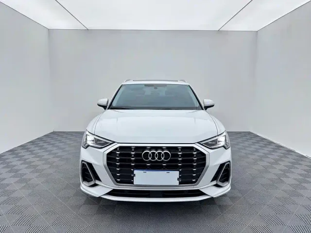 Audi Q3 — Фото автомобиля 2