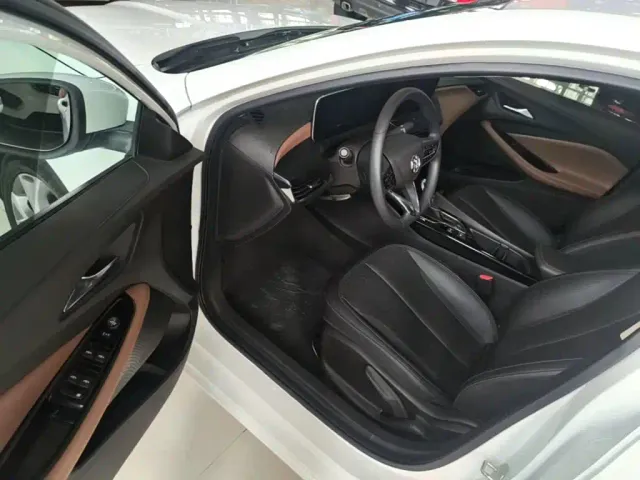 Buick Verano — Фото автомобиля 15