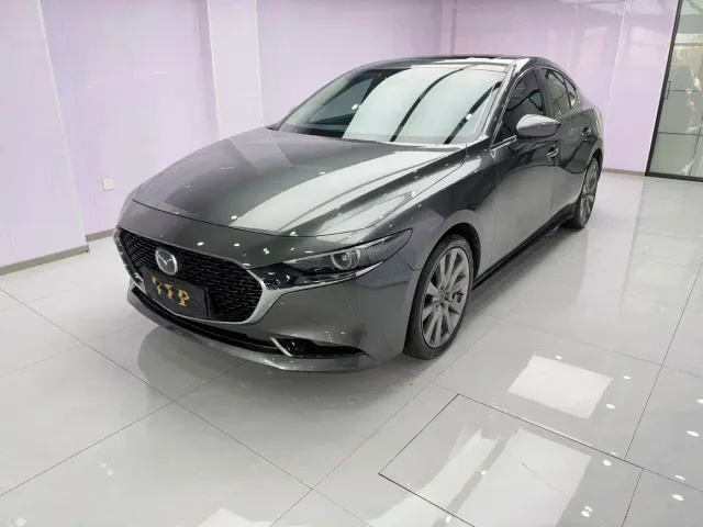 Фотография автомобиля — Mazda Axela