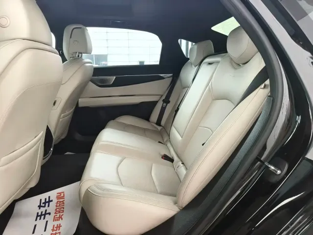 Cadillac CT6 — Фото автомобиля 7