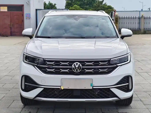 Volkswagen Tayron X — Фото автомобиля 2