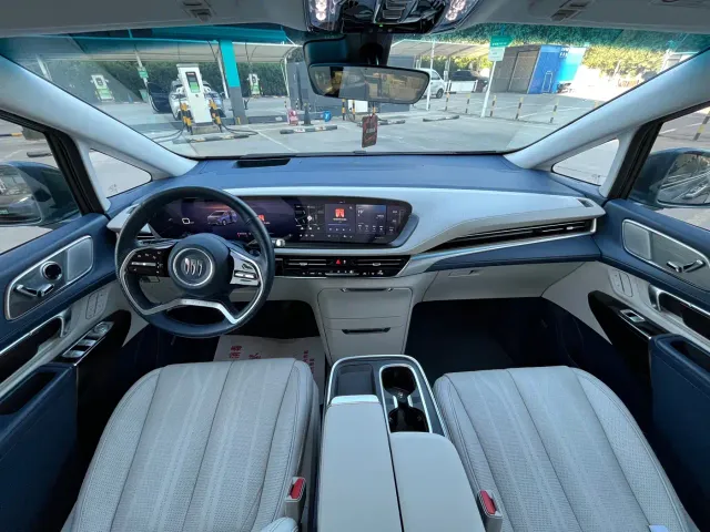 Buick Century — Фото автомобиля 10