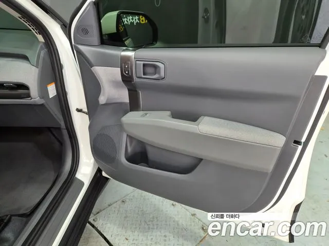 Kia EV3 Long Range 2WD — Фото автомобиля 4