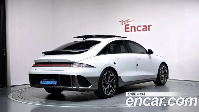 Hyundai Ioniq 6 — Фото автомобиля 2