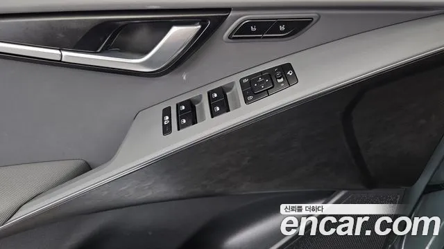 Kia Niro The All New Niro Signature — Фото автомобиля 28