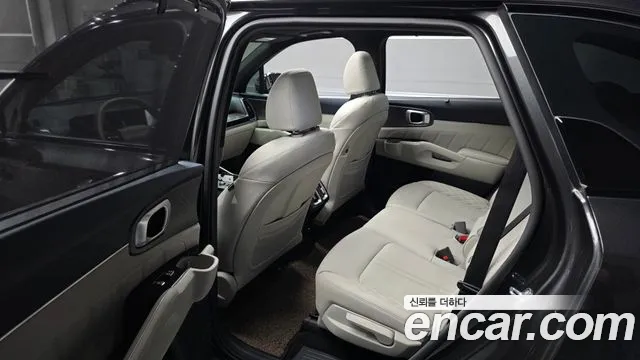 Kia Sorento — Фото автомобиля 28