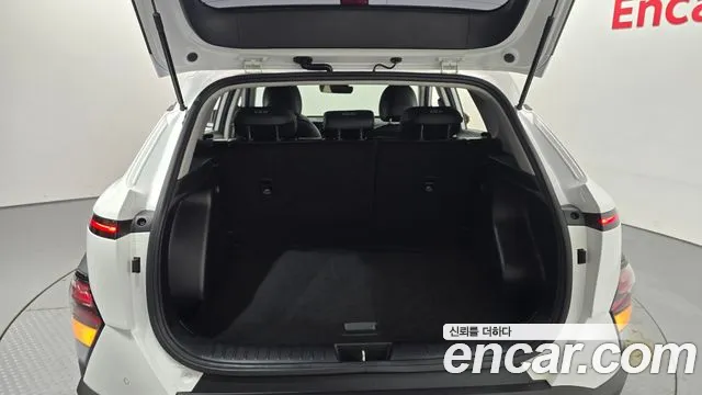 Hyundai Kona SX2 — Фото автомобиля 30
