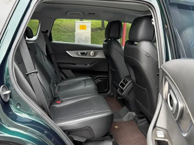 Chery Tiggo 8 PRO — Фото автомобиля 12