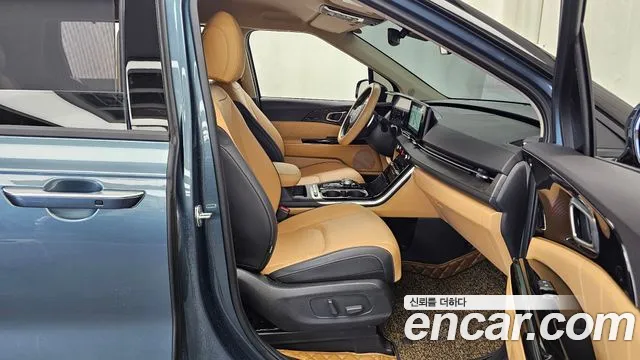 Kia Carnival 4th Gen — Фото автомобиля 16