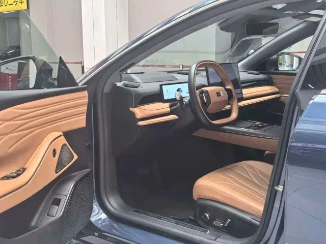 Geely Galaxy Xingyao 8 — Фото автомобиля 5