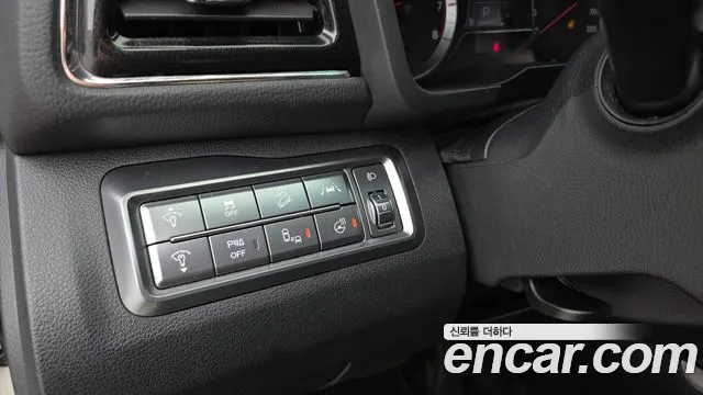KG_Mobility_Ssangyong TIBOLI Very New Tivoli Бензин 1.5 2WD — Фото автомобиля 17