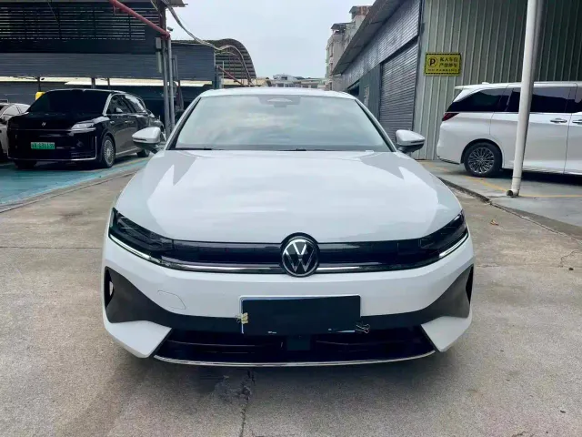 Volkswagen Sagitar — Фото автомобиля 2