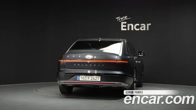 Hyundai Grandeur GN7 — Фото автомобиля 4