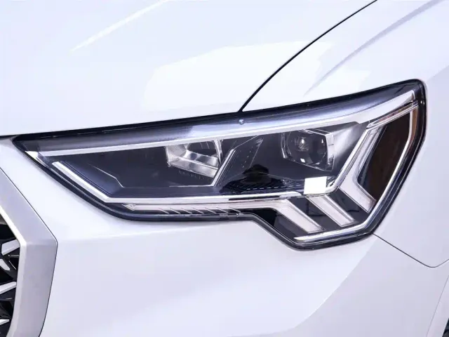 Audi Q3 — Фото автомобиля 4