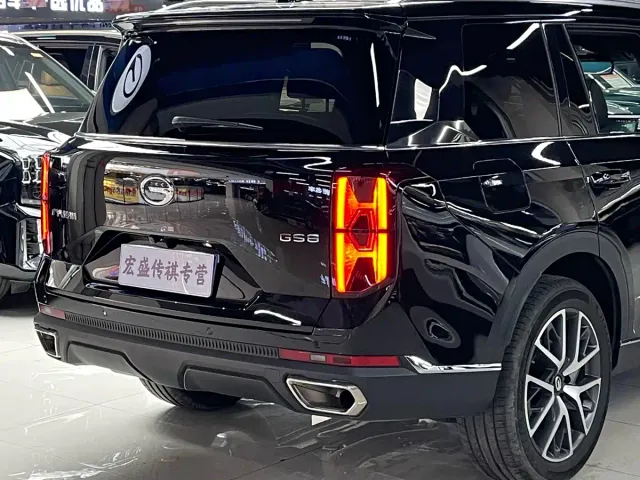 GAC Trumpchi GS8 — Фото автомобиля 9