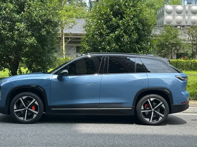 Nio ES7 — Фото автомобиля 3