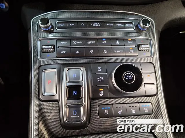 Hyundai Santafe Новый Santa Fe Бензин 2.5T 2WD — Фото автомобиля 15