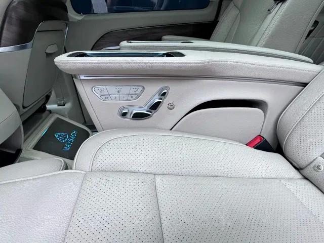 Mercedes-Benz V-Class — Фото автомобиля 9