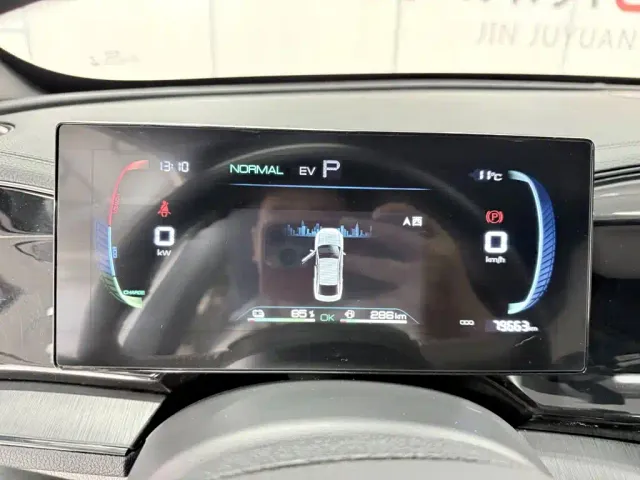 BYD Qin PLUS — Фото автомобиля 9