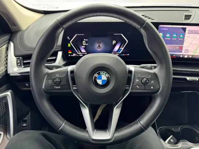 BMW X1 — Фото автомобиля 7