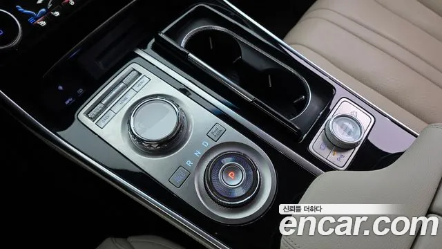 Genesis GV80 2.5T Бензин AWD — Фото автомобиля 9